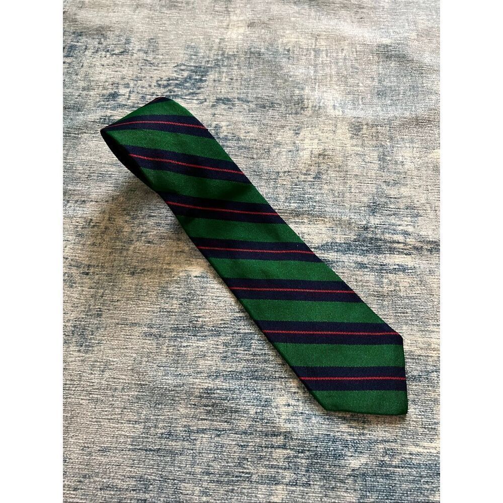 Lord & Taylor Green Navy Red Diagonal Stripe 100% Silk Tie